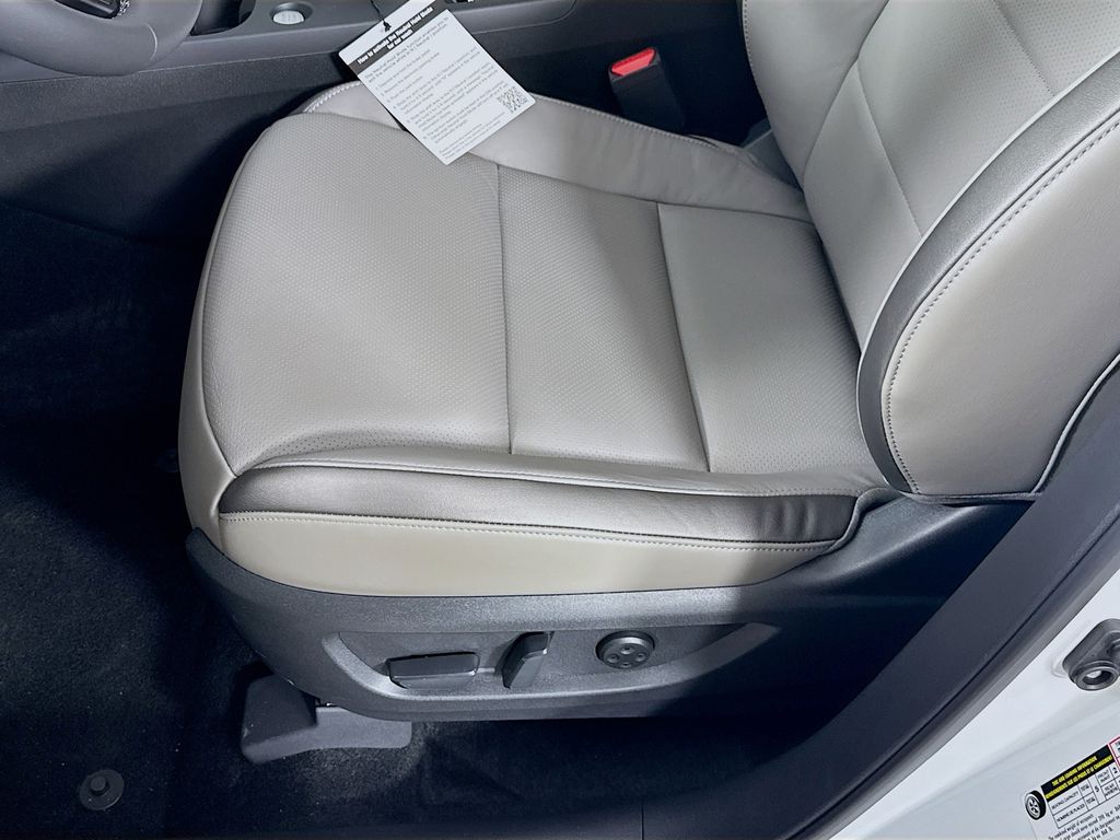 2025 Infiniti QX50 Luxe photo 20