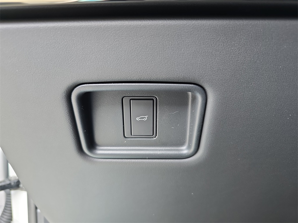 2025 Land Rover Range Rover Sport SE photo 26