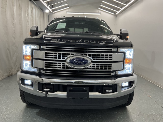 2017 Ford F-250 photo 3