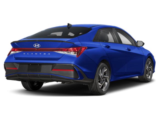 2025 Hyundai Elantra SEL Sport photo 3