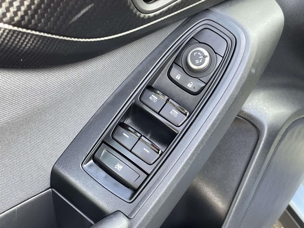 2023 Subaru Crosstrek Premium photo 13