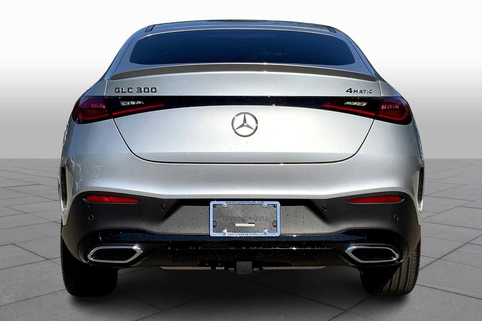 2026 Mercedes Benz GLC 300 4MATIC photo 4