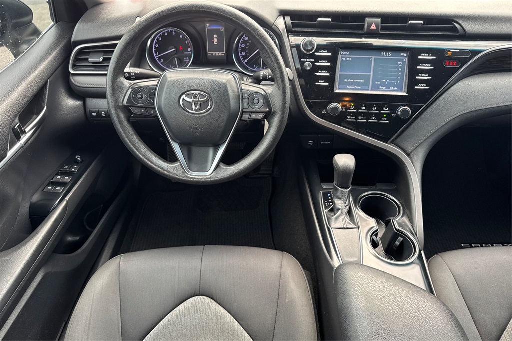 2019 Toyota Camry LE photo 13