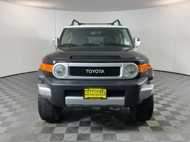 Used 2014 Black Toyota Base image 2