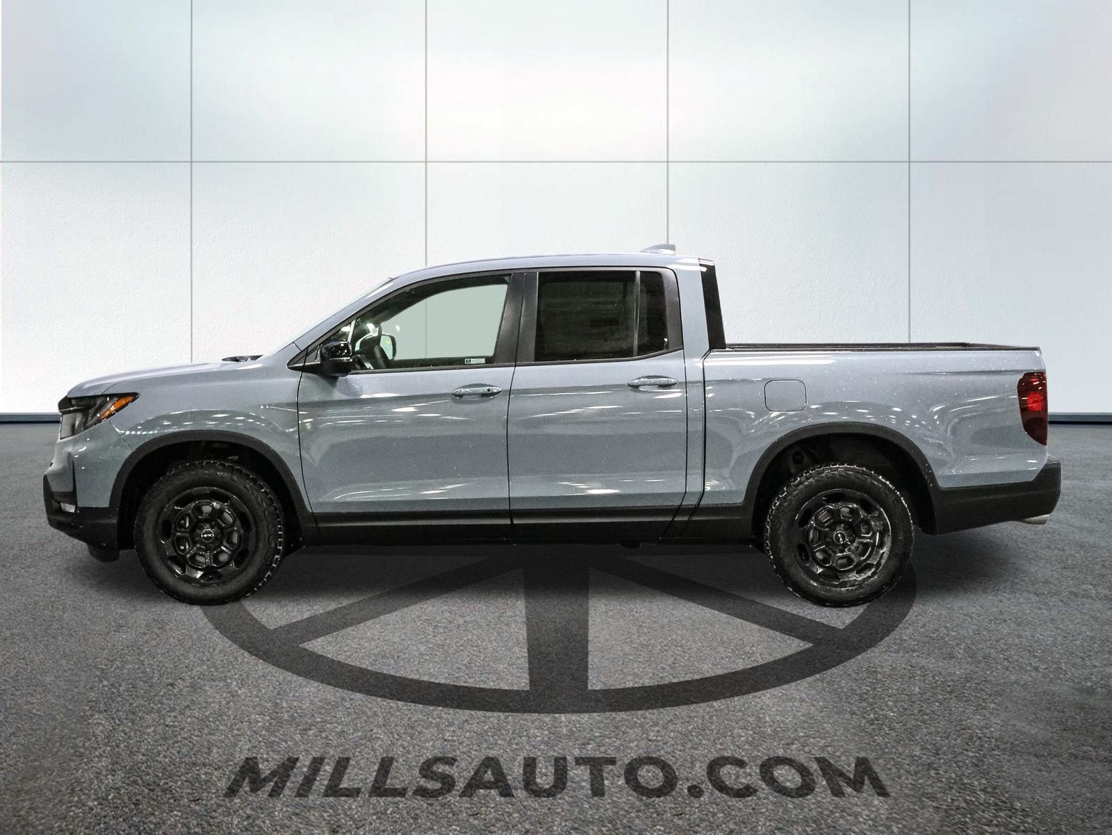 2026 Honda Ridgeline TrailSport photo 2
