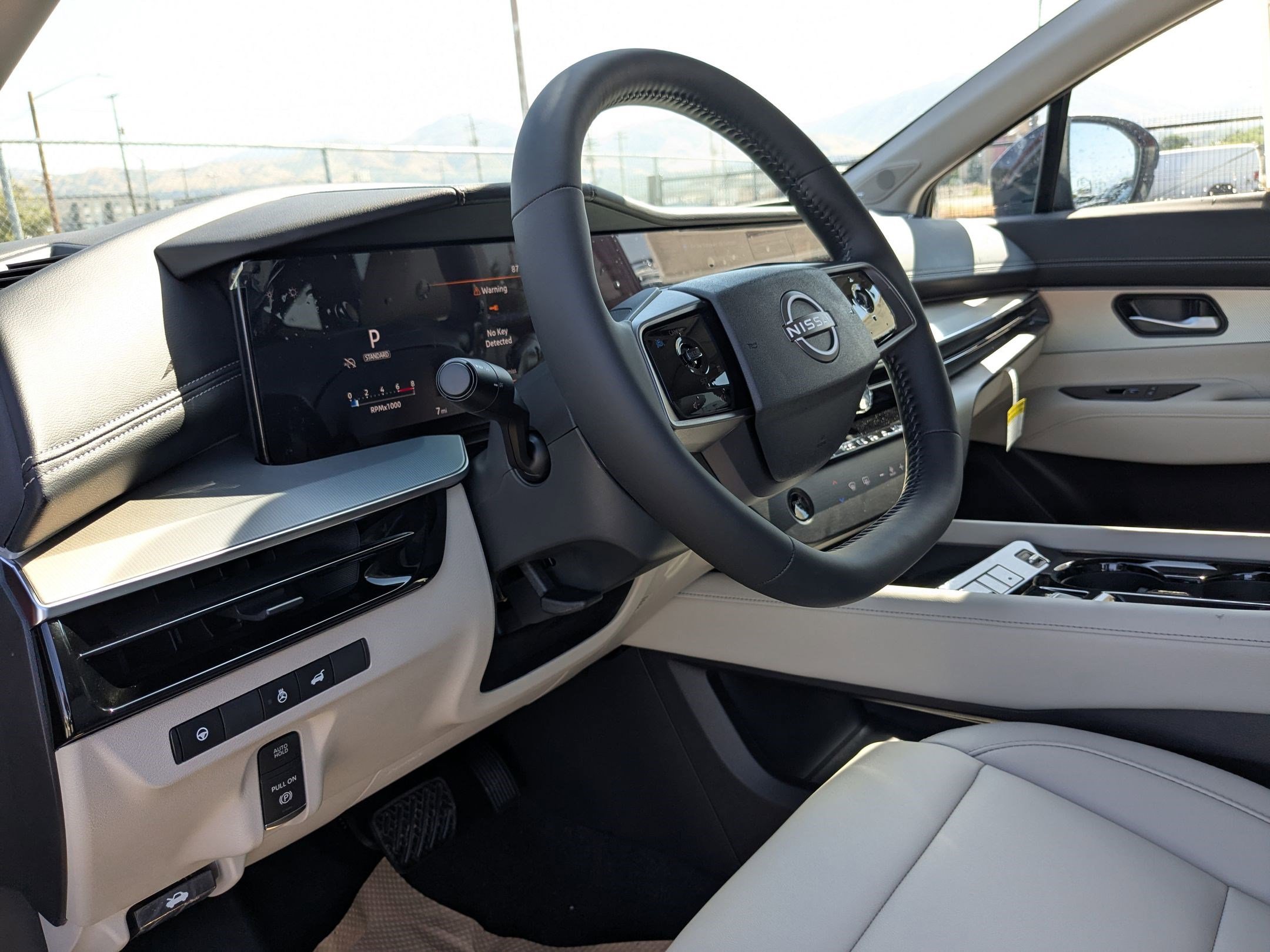 2025 Nissan Murano SL photo 10