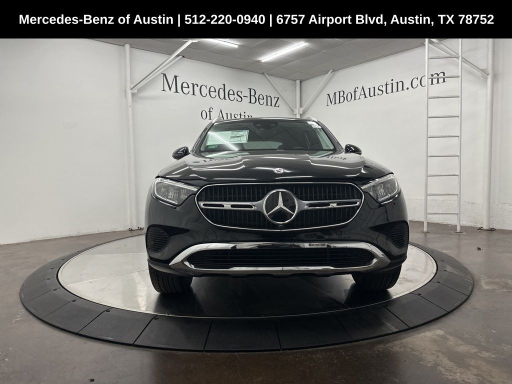 2025 Mercedes Benz GLC 350e 4MATIC photo 2