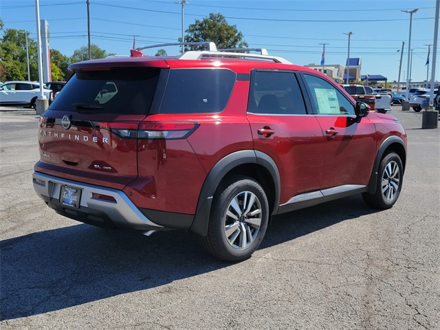 2025 Nissan Pathfinder SL photo 4