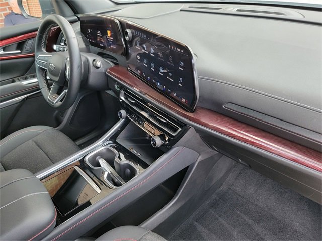 2024 Chevrolet Traverse Z71 photo 16