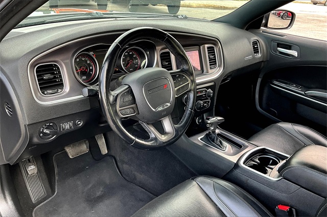 2021 Dodge Charger SXT photo 18