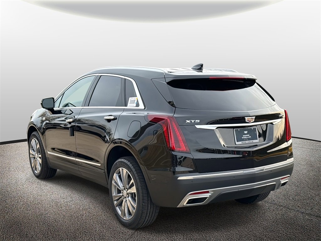 2026 Cadillac XT5 Premium Luxury photo 4
