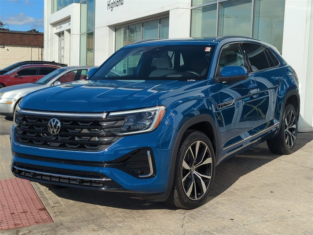 2025 Volkswagen Atlas Cross Sport SEL Premium R-Line photo 4