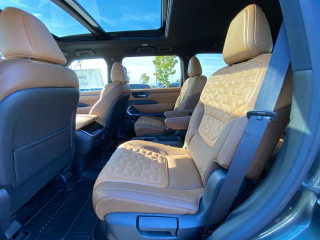 2026 Nissan Armada Platinum Reserve photo 16