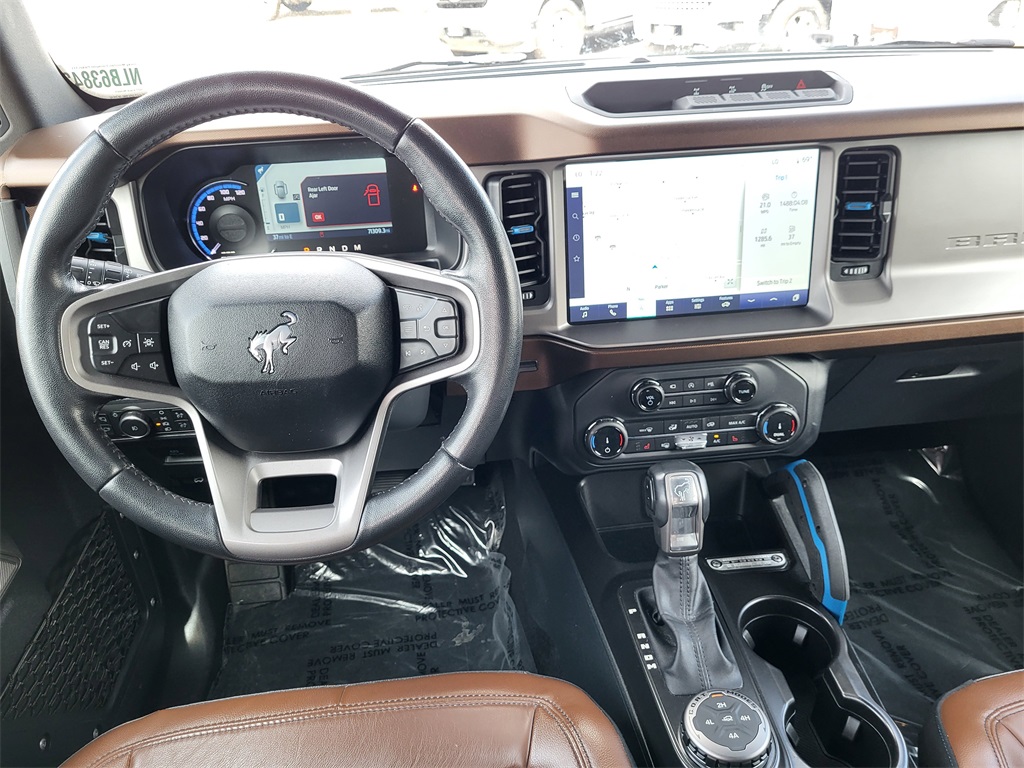 2022 Ford Bronco Outer Banks photo 21
