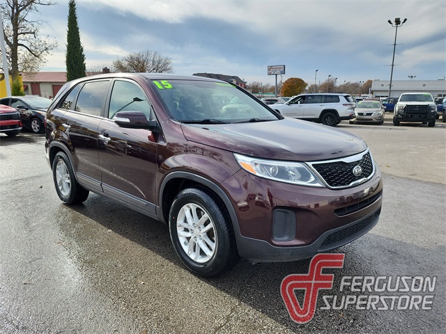2015 Kia Sorento LX's photo