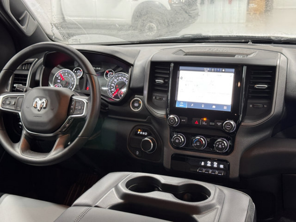 2025 Ram 1500 Tradesman photo 14