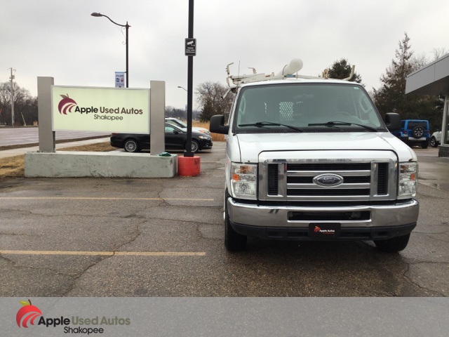 2013 Ford E-250 photo 3