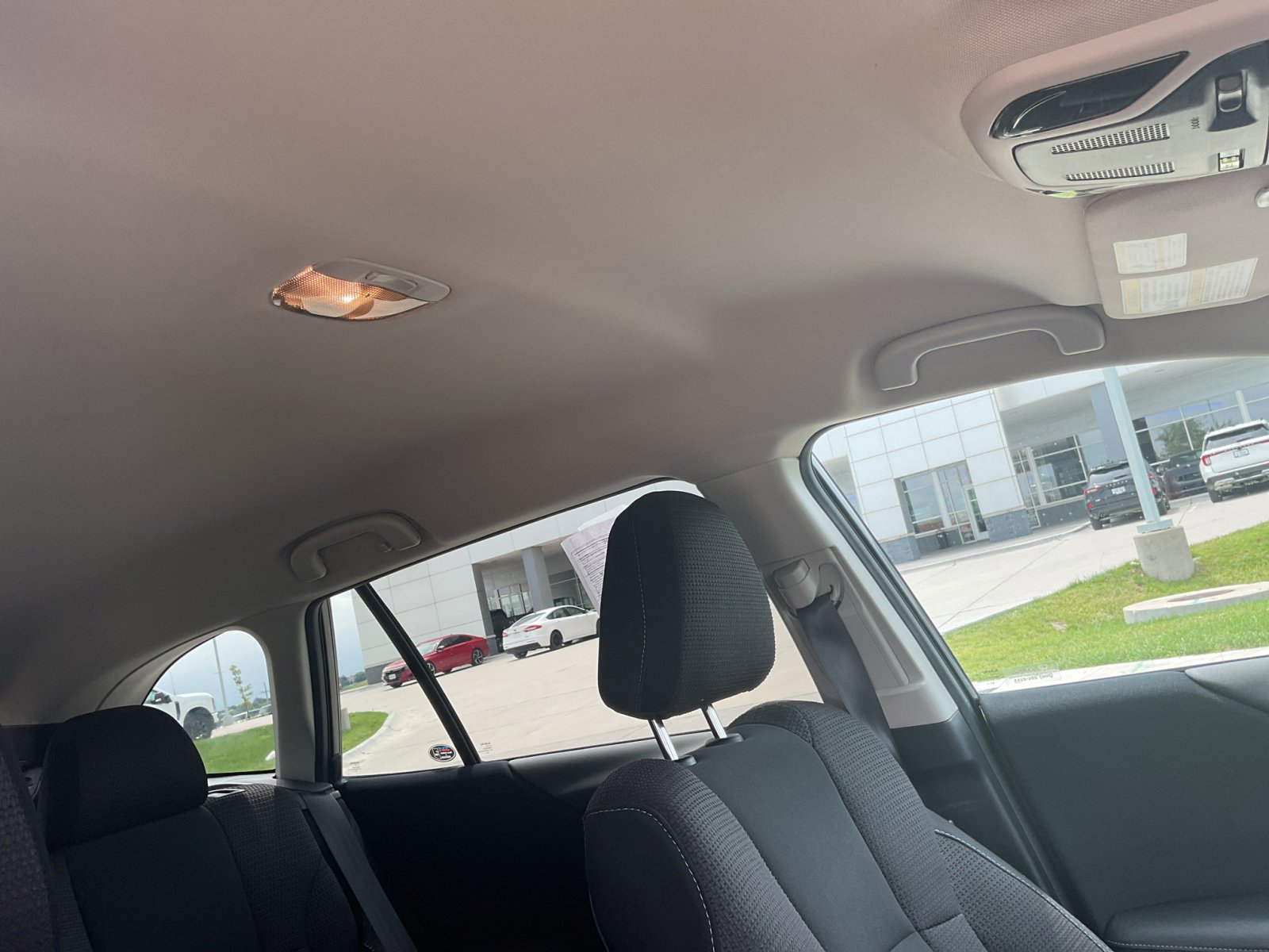 2022 Subaru Outback Premium photo 24