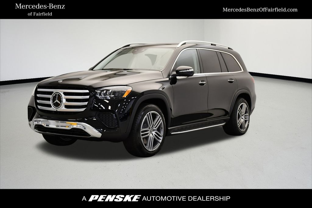 2026 Mercedes-Benz GLS Base's photo