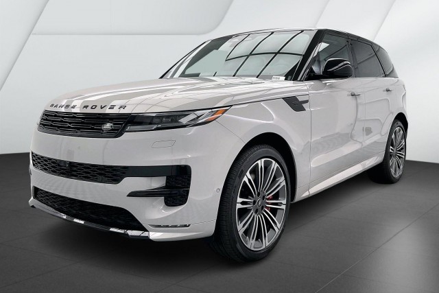 New 2025 Land Rover Range Rover Sport Dynamic SE SUV in Omaha