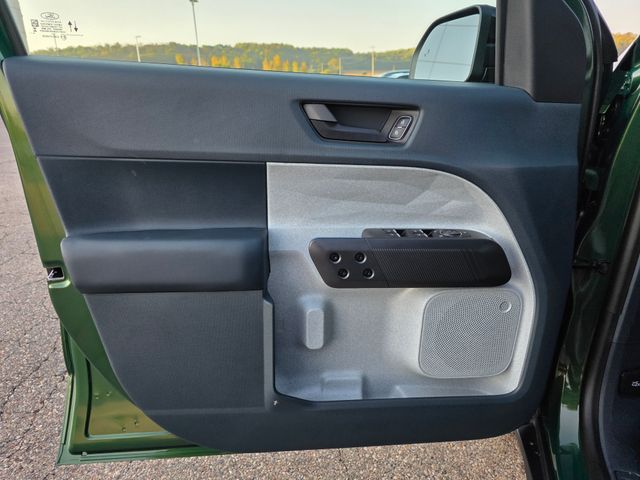 2025 Ford Maverick XLT photo 6