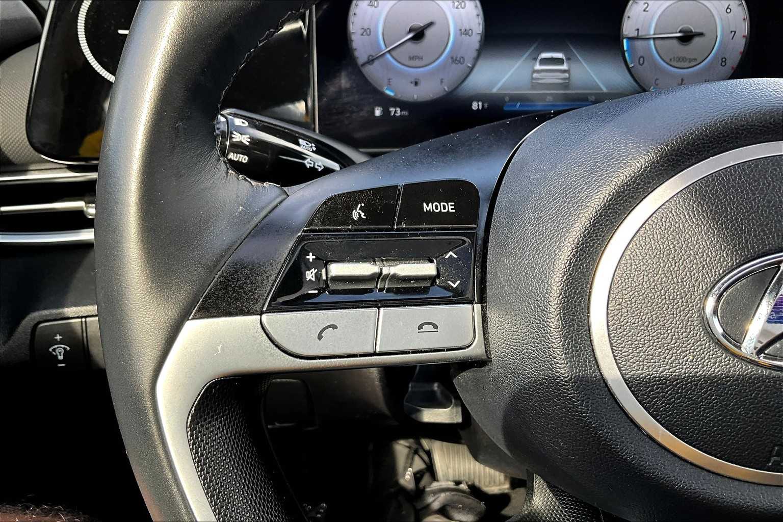 2023 Hyundai Elantra Limited photo 21