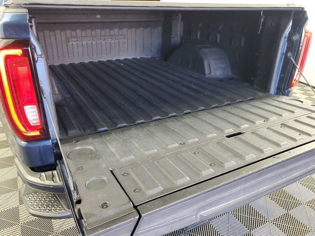 Used 2019 Blue GMC Denali image 35