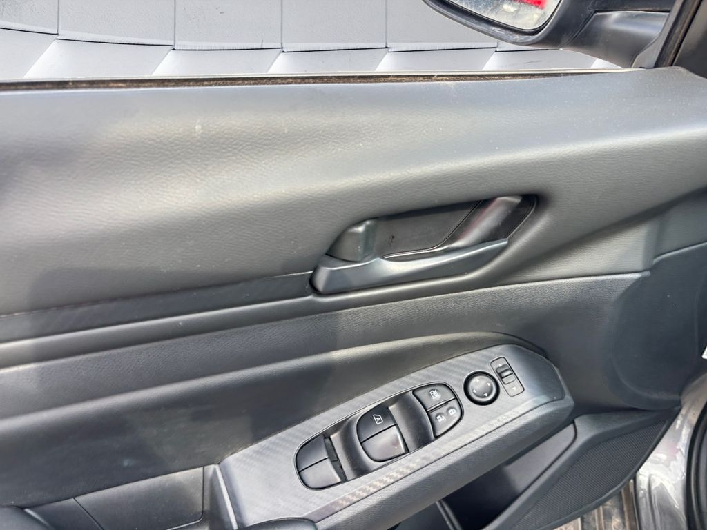 2025 Nissan Altima 2.5 S photo 11