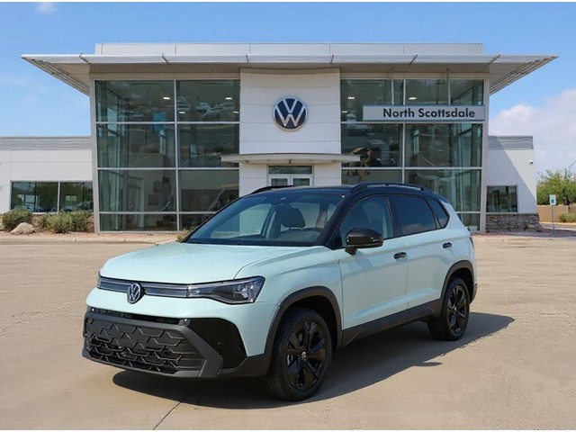 2026 Volkswagen Taos SE Black