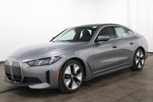 2025 BMW i4