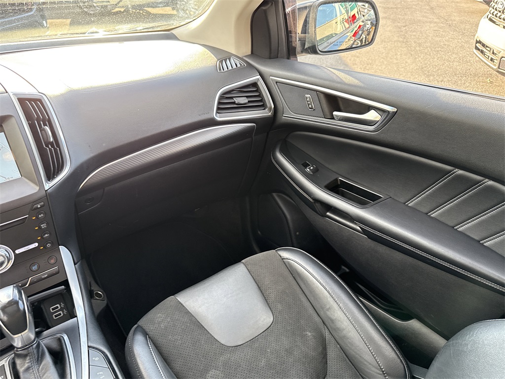 2018 Ford Edge Sport photo 14