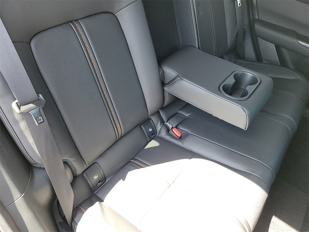 2025 Mazda CX-50 Premium Plus photo 16