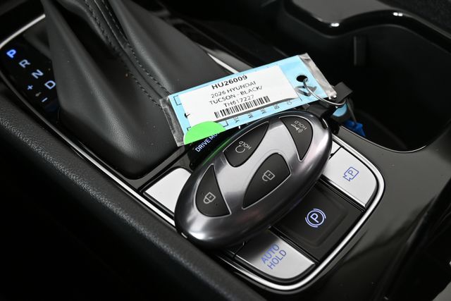 2026 Hyundai Tucson SEL photo 24