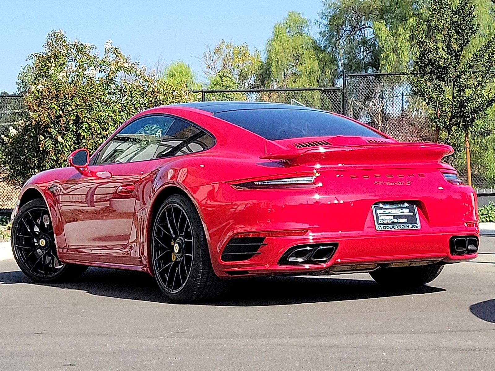 2019 Porsche 911 Turbo S photo 3