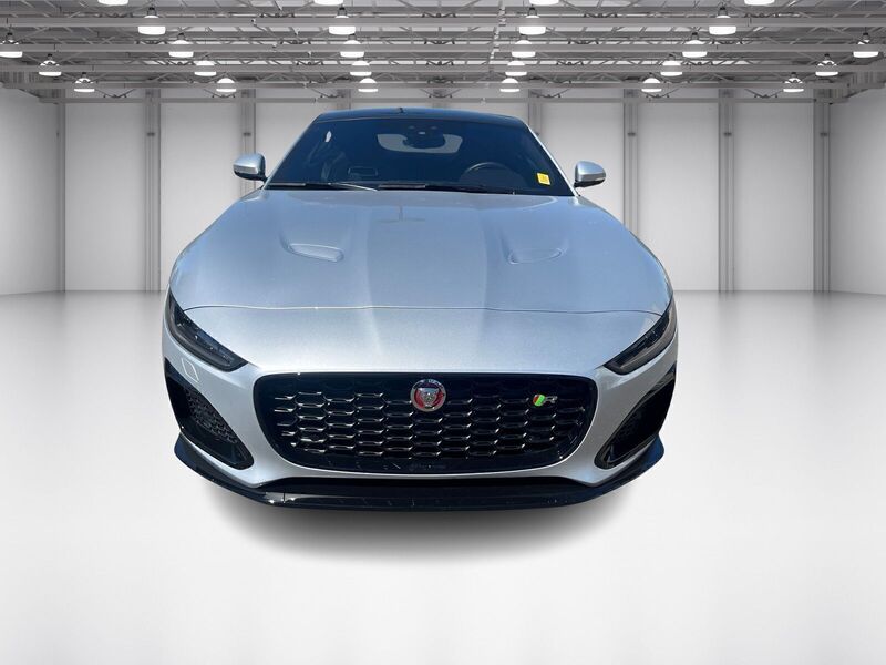 2023 Jaguar F-TYPE R photo 2