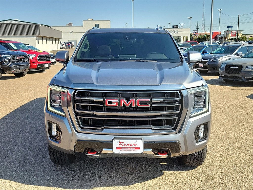 2022 Gmc Yukon AT4 photo 3