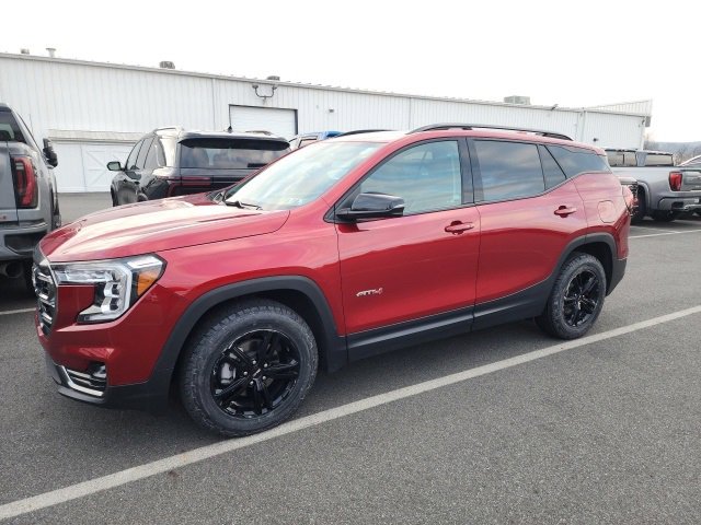 2023 GMC Terrain AT4's photo