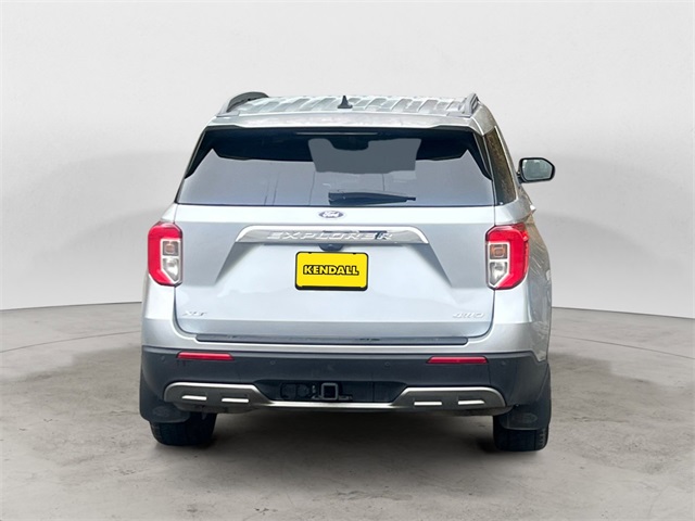 2023 Ford Explorer XLT photo 3