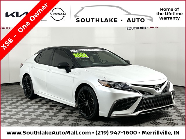 2022 Toyota Camry XSE's photo