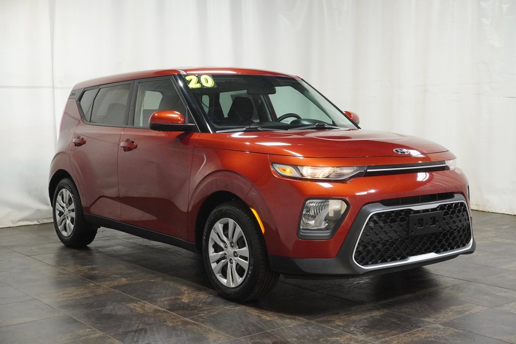 2020 Kia Soul LX's photo