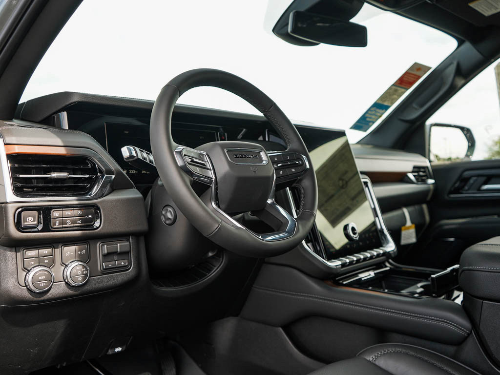 2025 Gmc Yukon Denali photo 18