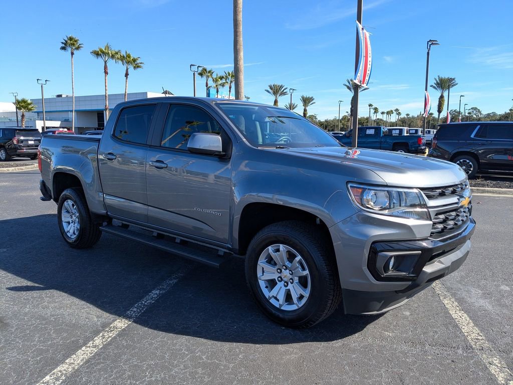 2021 Chevrolet Colorado LT photo 2