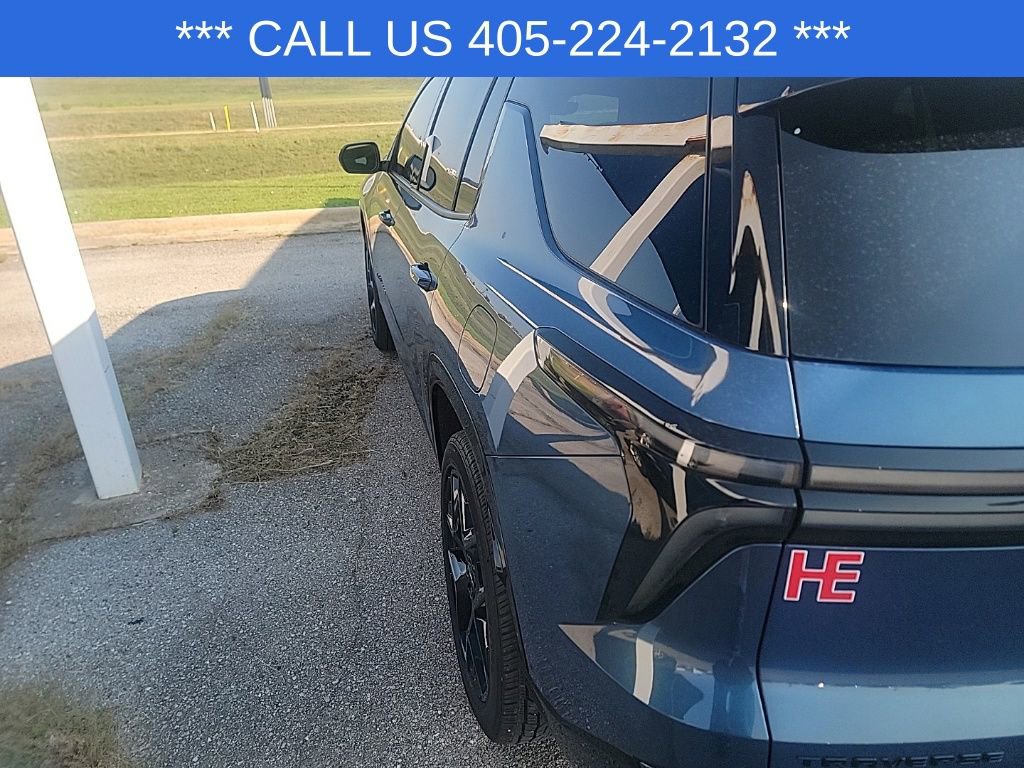 2024 Chevrolet Traverse RS photo 9