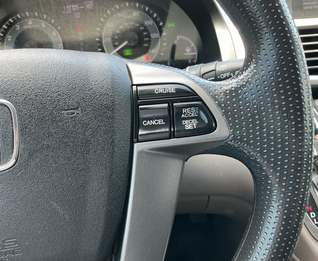 2014 Honda Odyssey EX photo 43