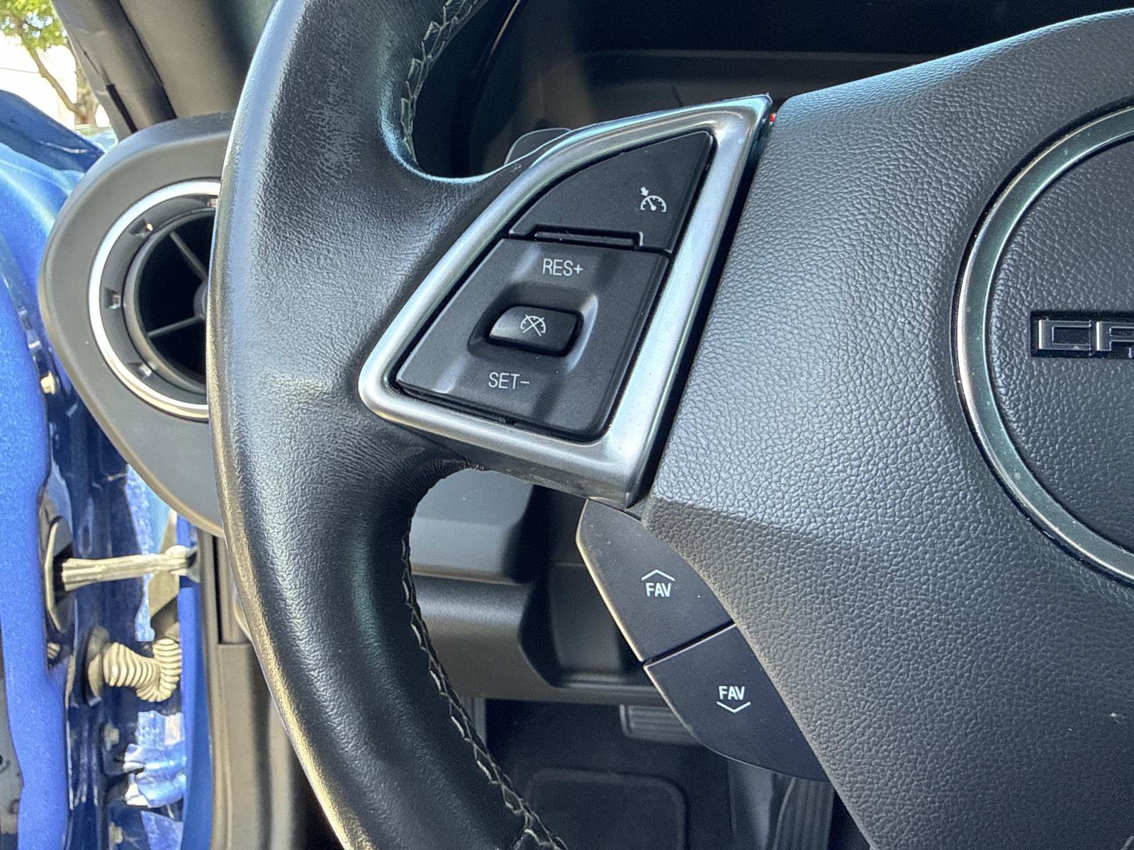 2019 Chevrolet Camaro 1LT photo 25