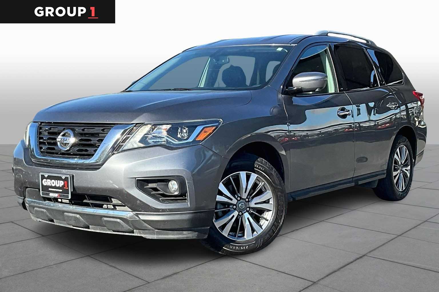 2019 Nissan Pathfinder SL
