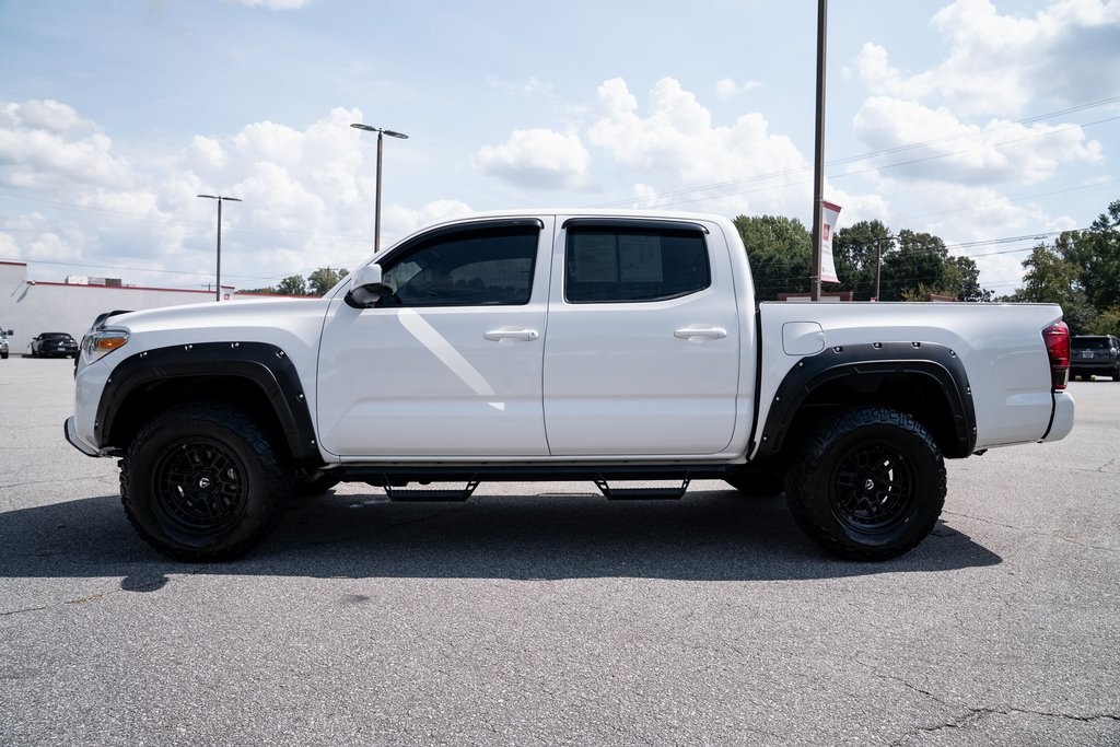 2021 Toyota Tacoma SR V6 photo 4