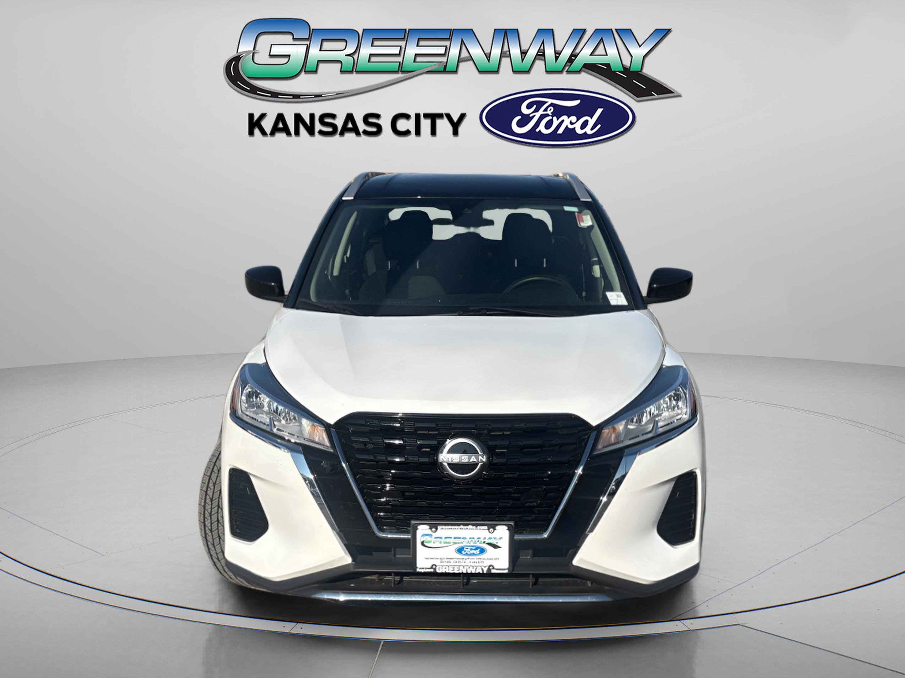 Used 2023 Nissan Kicks SV with VIN 3N1CP5CV7PL536277 for sale in Kansas City