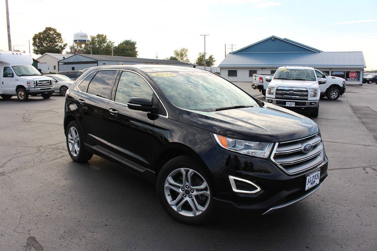 2018 Ford Edge Titanium photo 3