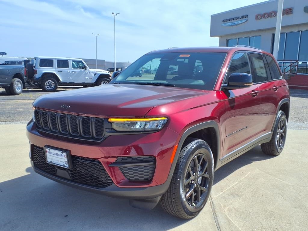 2025 Jeep Grand Cherokee Altitude X photo 3